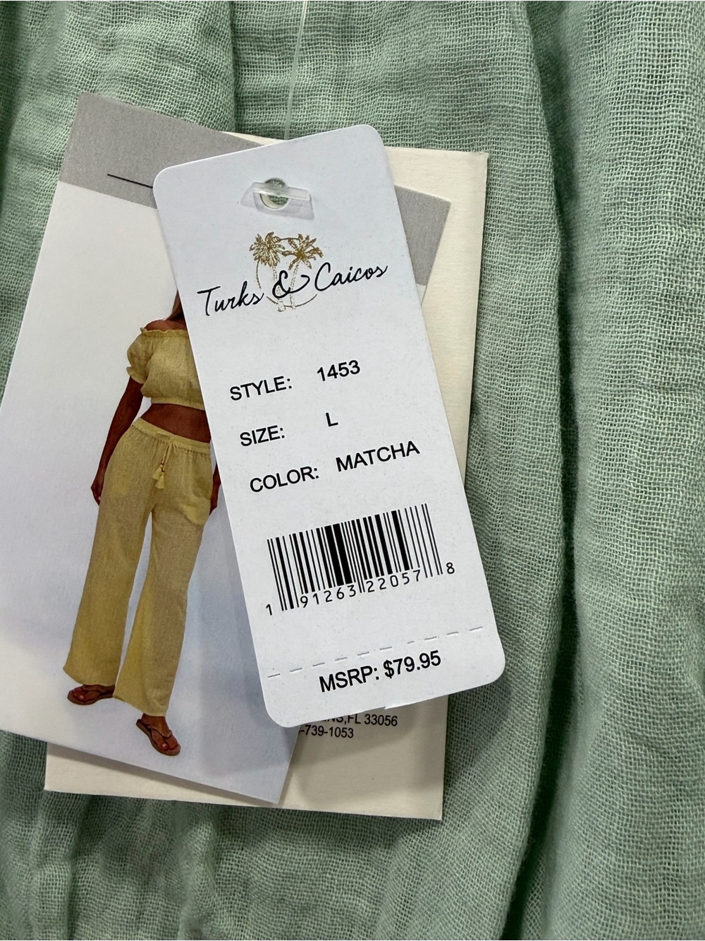 Woman Sage Green Two-Piece Puff Sleeve Top & Maxi Skirt Set - Picture 6 of 13